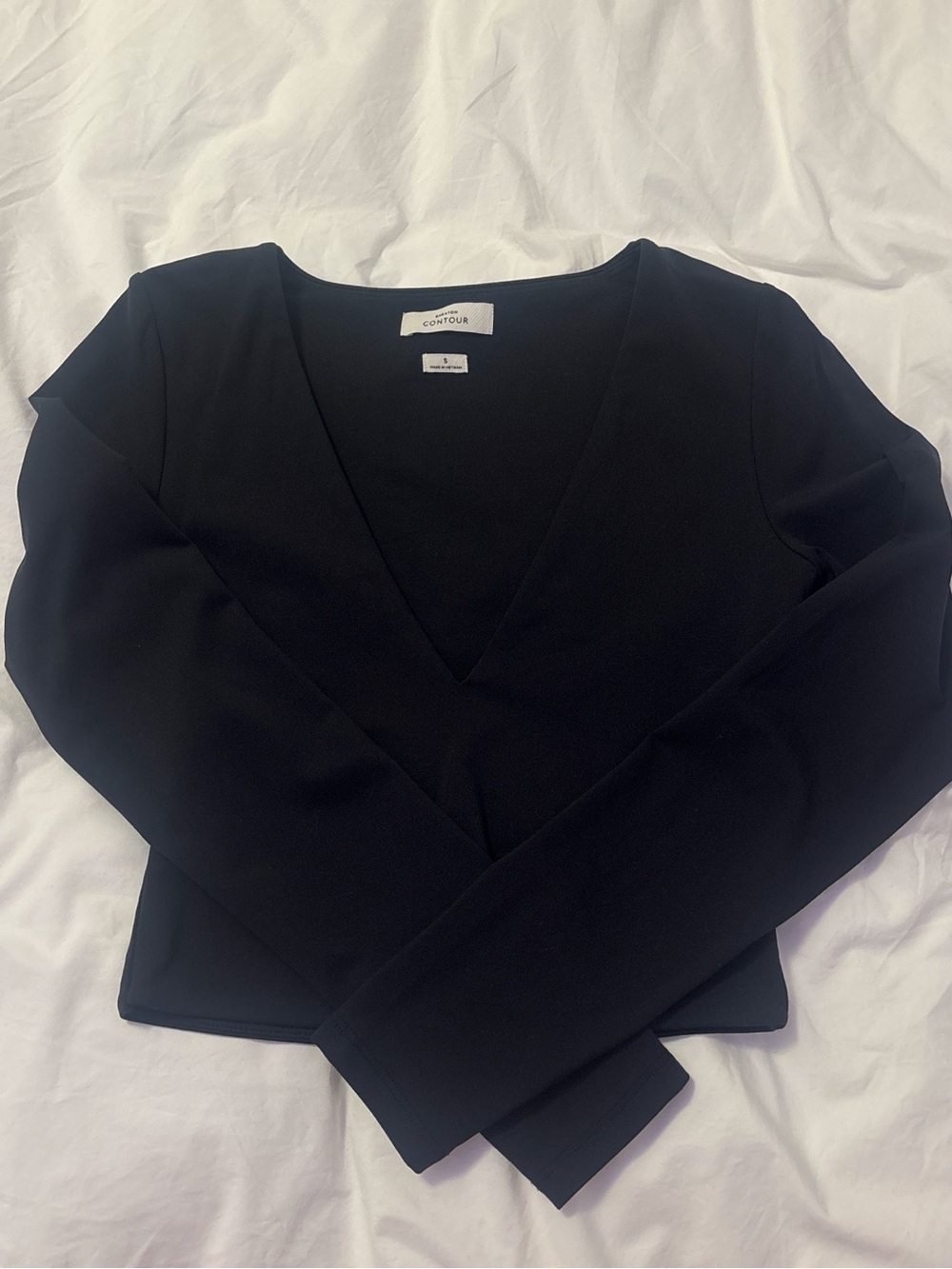 Aritzia Contour Black V-Neck Sweater